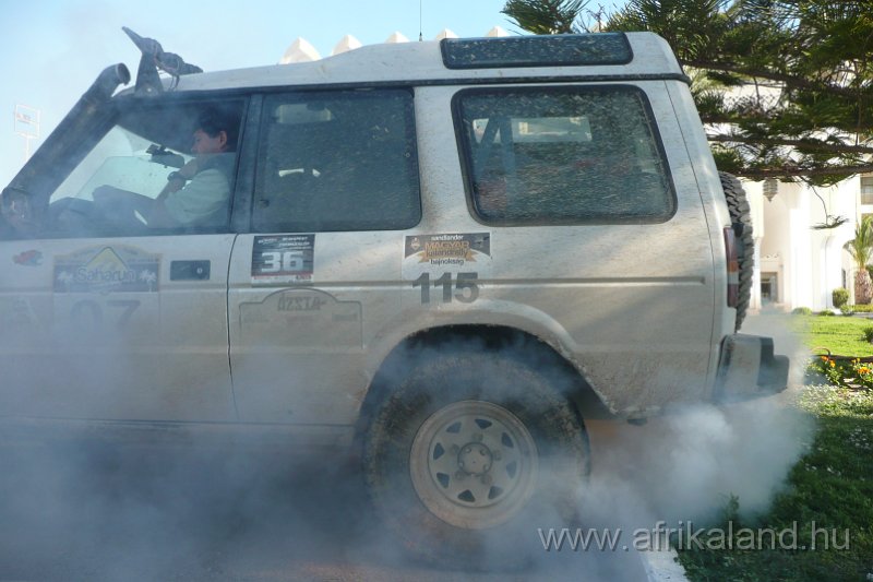 Saharun_566.JPG